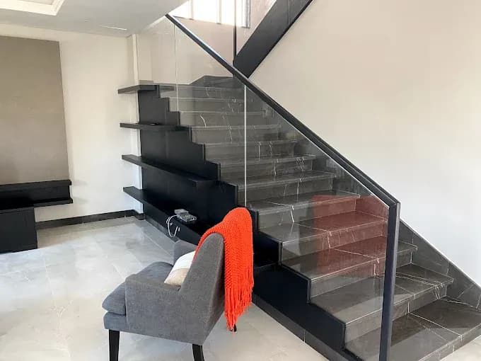 Buildup Glass & Aluminum project